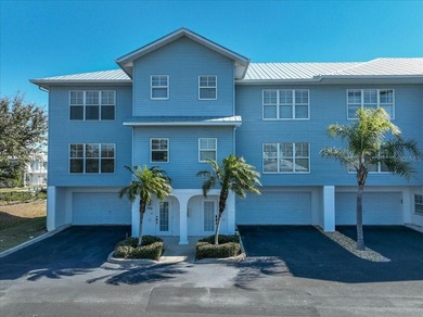 Beach Townhome/Townhouse For Sale in Rotonda West, Florida
