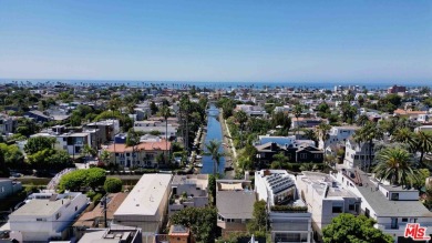 Beach Lot For Sale in Venice, California