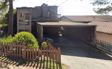 Beach Home For Sale in Cambria, California