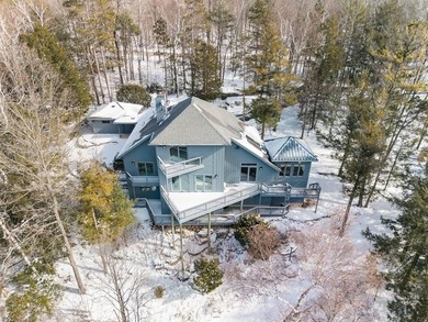 Beach Home For Sale in Sturgeon Bay, Wisconsin