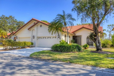 Beach Home For Sale in Sarasota, Florida