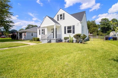 Beach Home For Sale in Portsmouth, Virginia