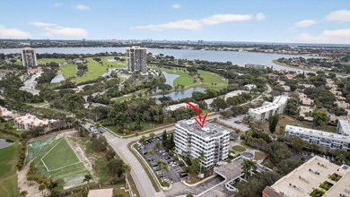 Beach Condo For Sale in West Palm Beach, Florida