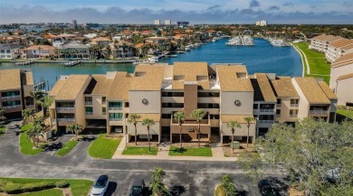 Beach Condo For Sale in Gulfport, Florida