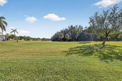 Beach Condo For Sale in Pembroke Pines, Florida