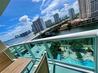 Beach Condo For Sale in Sunny Isles Beach, Florida