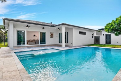 Beach Home For Sale in West Palm Beach, Florida