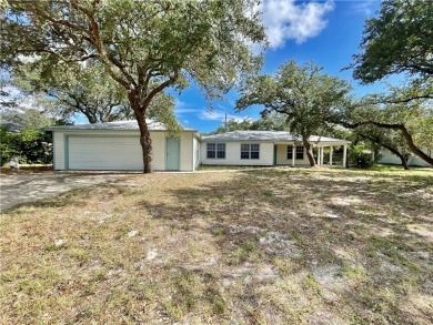 Beach Home For Sale in Rockport, Texas