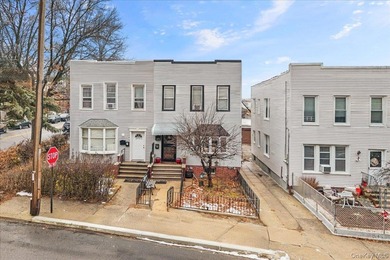 Beach Home For Sale in Bronx, New York