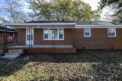 Beach Home For Sale in New Bern, North Carolina