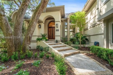 Beach Home For Sale in Hilton Head Island, South Carolina