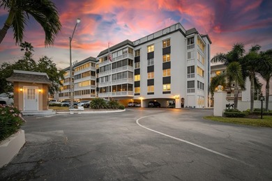 Beach Condo For Sale in Belleair Beach, Florida