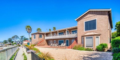 Beach Home For Sale in Santa Cruz, California