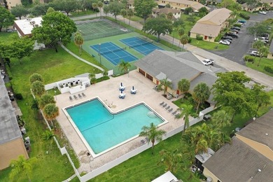 Beach Condo For Sale in Pompano Beach, Florida