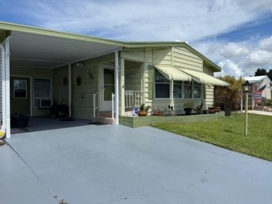 Beach Home For Sale in Boynton Beach, Florida