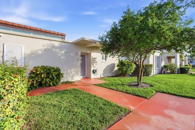 Beach Home For Sale in West Palm Beach, Florida