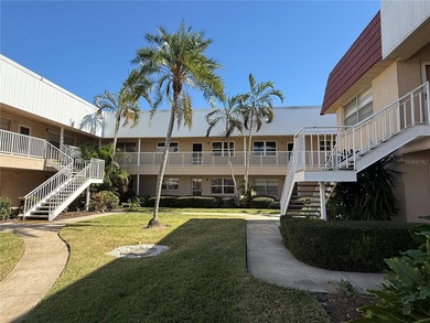 Beach Condo For Sale in Seminole, Florida