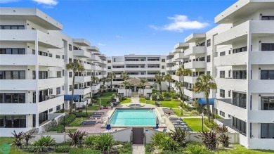 Beach Condo For Sale in Deerfield Beach, Florida