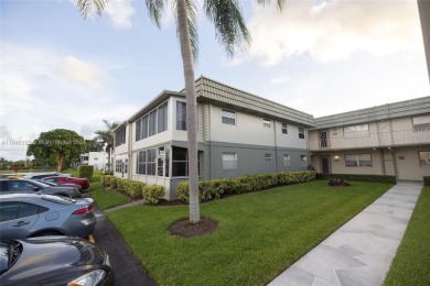 Beach Condo For Sale in Delray Beach, Florida