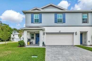 Beach Townhome/Townhouse For Sale in Port Saint Lucie, Florida