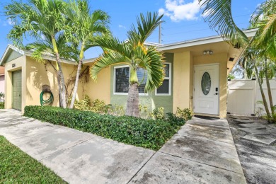 Beach Home For Sale in Boynton Beach, Florida