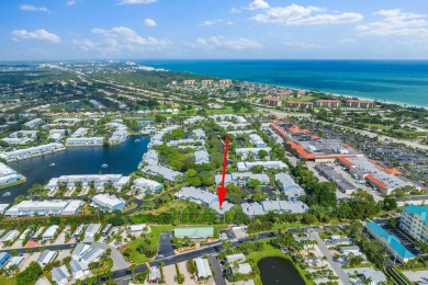 Beach Home For Sale in Jupiter, Florida