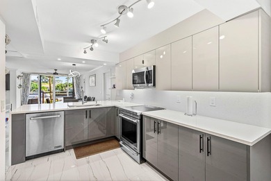 Beach Condo For Sale in Boca Raton, Florida