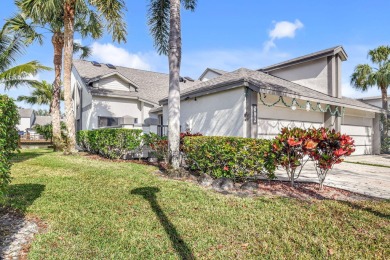 Beach Townhome/Townhouse For Sale in Greenacres, Florida