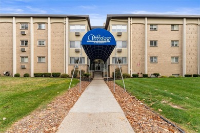 Beach Condo For Sale in Rochester, New York