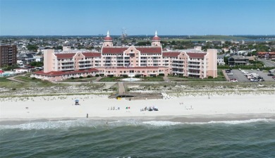 Beach Condo Sale Pending in Lido Beach, New York