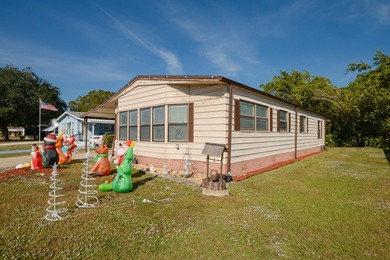 Beach Home For Sale in Port Saint Lucie, Florida