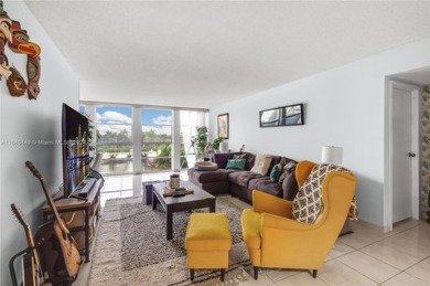 Beach Condo For Sale in Hallandale Beach, Florida