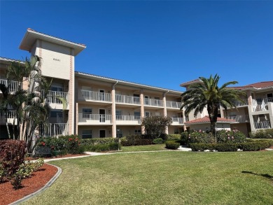 Beach Condo For Sale in Bradenton, Florida