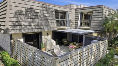 Beach Townhome/Townhouse For Sale in Palm Beach Gardens, Florida