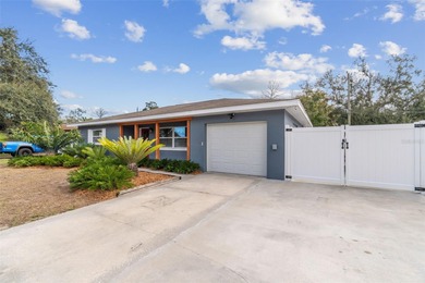 Beach Home Sale Pending in Largo, Florida