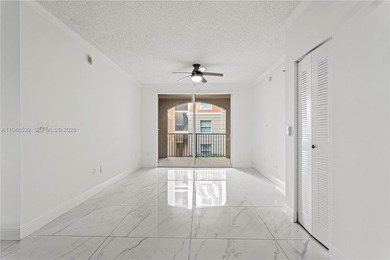 Beach Condo For Sale in Sunny Isles Beach, Florida