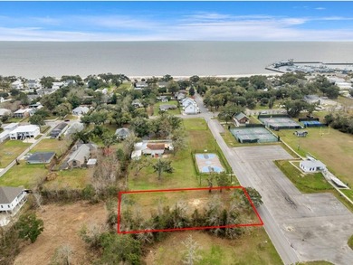 Beach Lot For Sale in Pass Christian, Mississippi