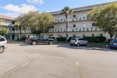 Beach Condo Sale Pending in Clearwater, Florida