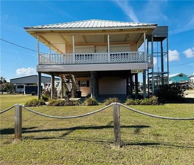 Beach Home For Sale in Grand Isle, Louisiana