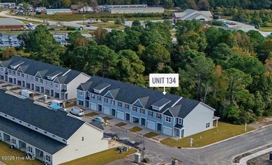Beach Townhome/Townhouse For Sale in Beaufort, North Carolina