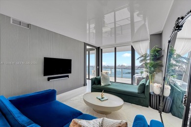 Beach Condo For Sale in Miami, Florida