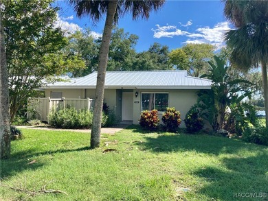 Beach Condo For Sale in Crystal River, Florida