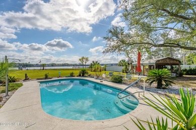 Beach Home Active Under Contract in Jacksonville, Florida