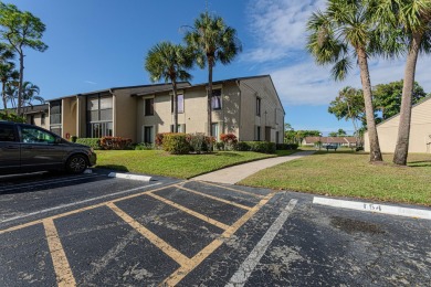 Beach Condo For Sale in Greenacres, Florida