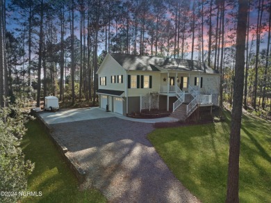 Beach Home For Sale in New Bern, North Carolina