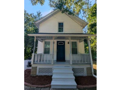 Beach Home Sale Pending in Ashtabula, Ohio