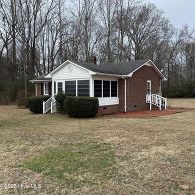 Beach Home Active Under Contract in Edenton, North Carolina