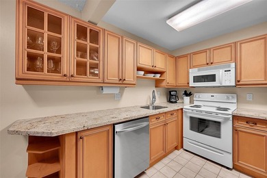 Beach Condo For Sale in Pompano Beach, Florida