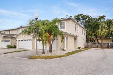 Beach Townhome/Townhouse For Sale in Largo, Florida