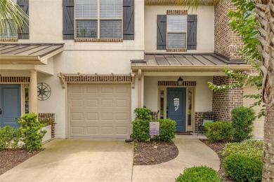 Beach Townhome/Townhouse For Sale in Saint Simons, Georgia